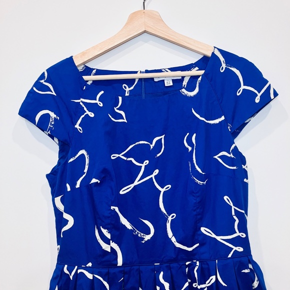 Emily and Fin | Brushstroke Dove Dress - Picture 4 of 8